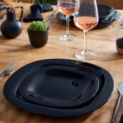 Assiette creuse noire 21 cm Carine